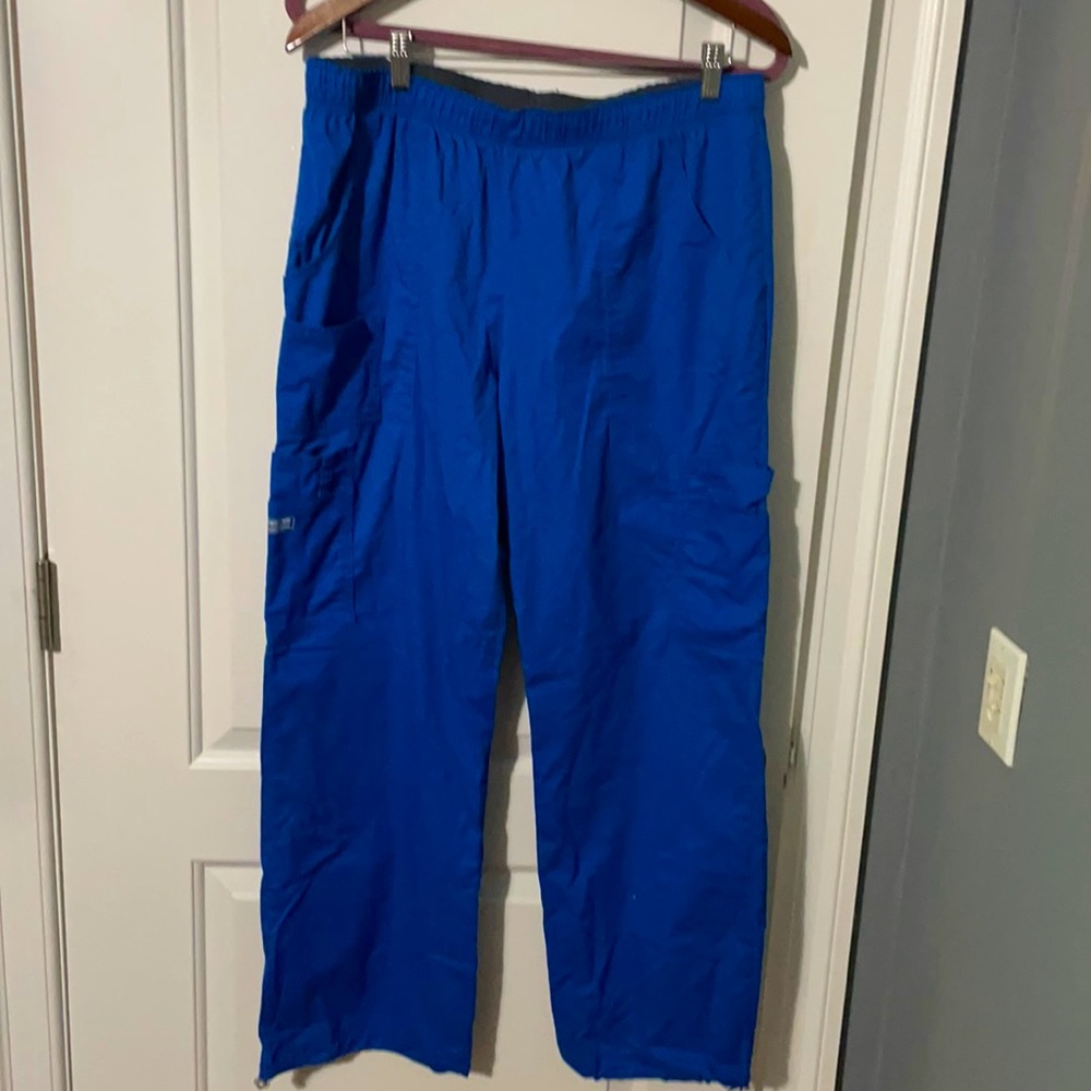 Size large! Cherokee royal blue scrubs